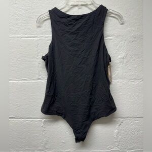 NWT Skims Fits Everybody High Neck Bodysuit